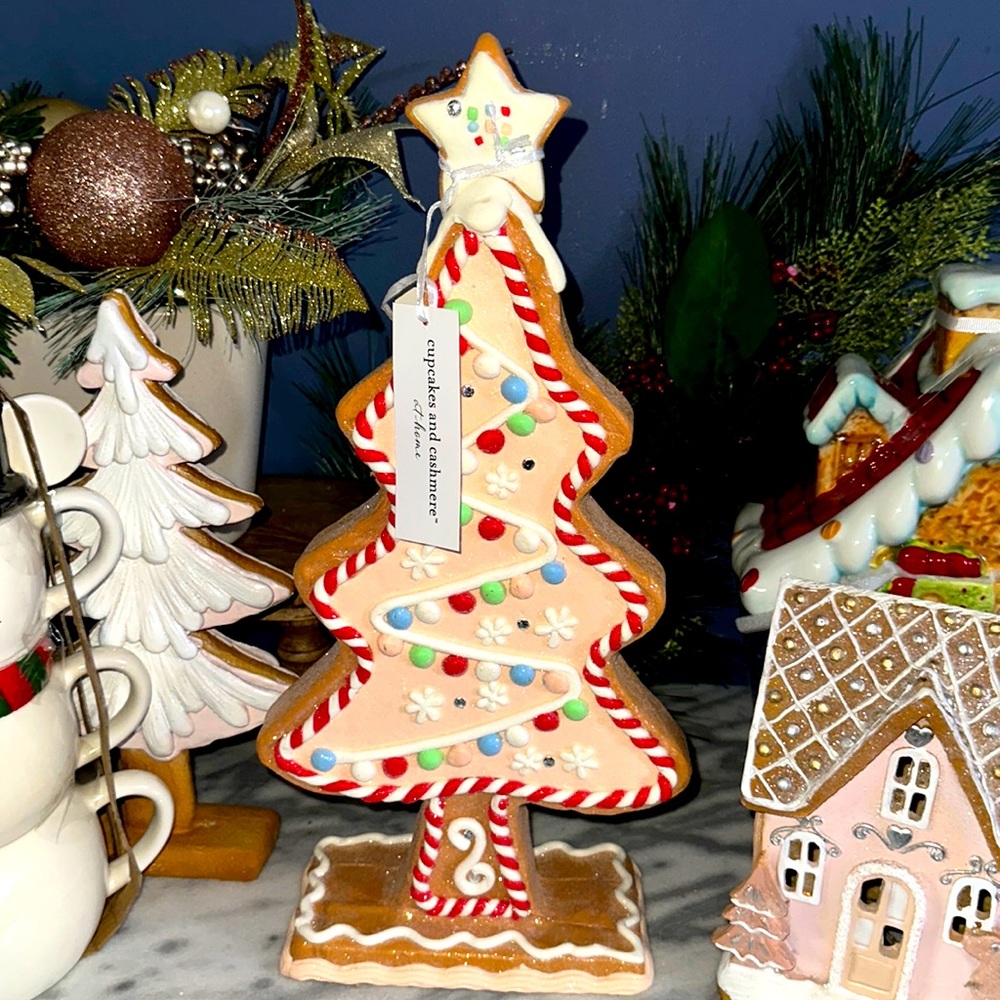 Gingerbread Christmas tree 17”
